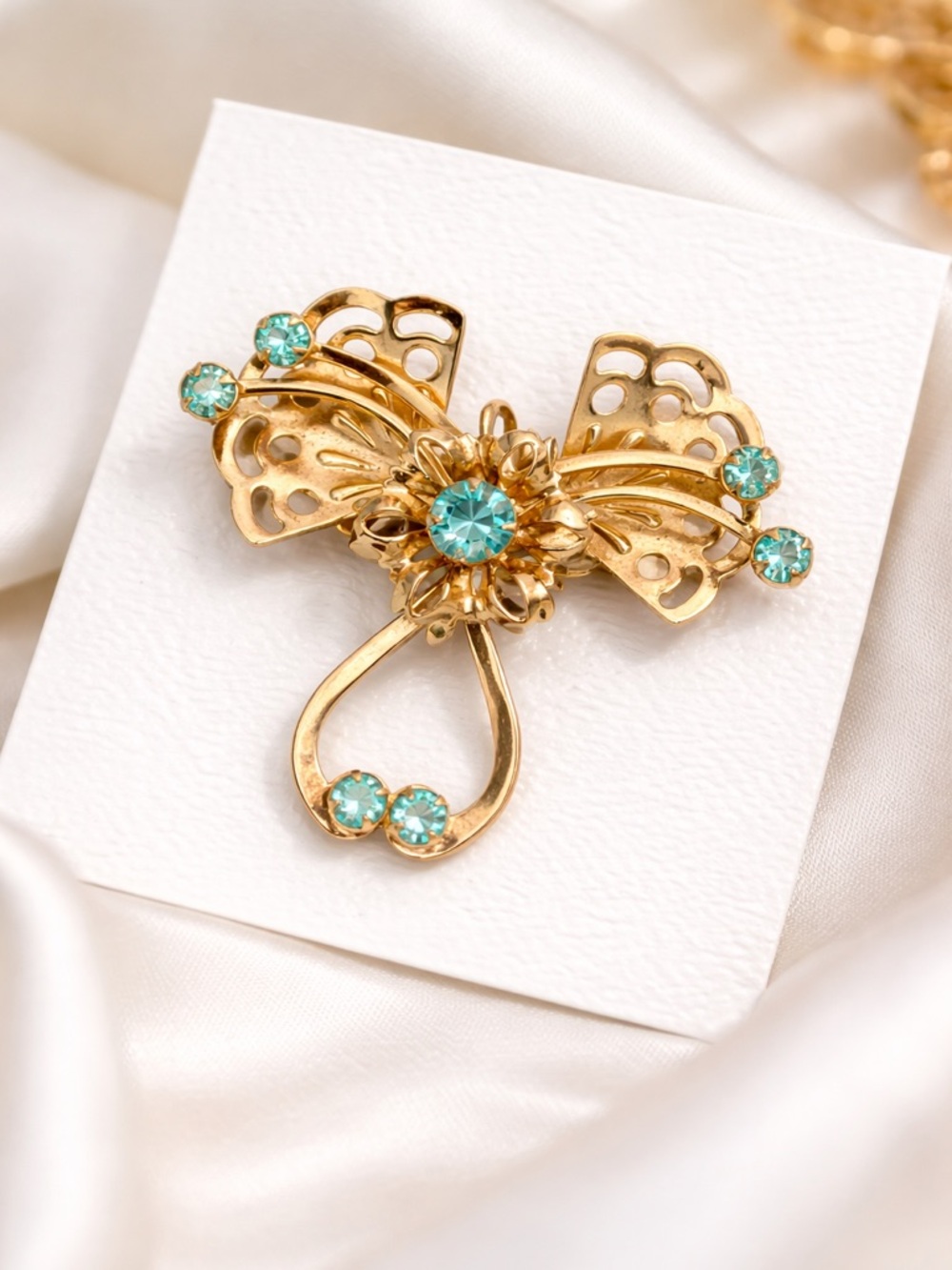 Vintage Gold Tone Butterfly Brooch / Pendant – Turquoise Rhinestones 2-in-1